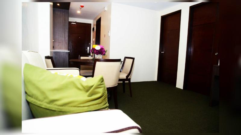 Stradella Hotel Cainta Luaran gambar